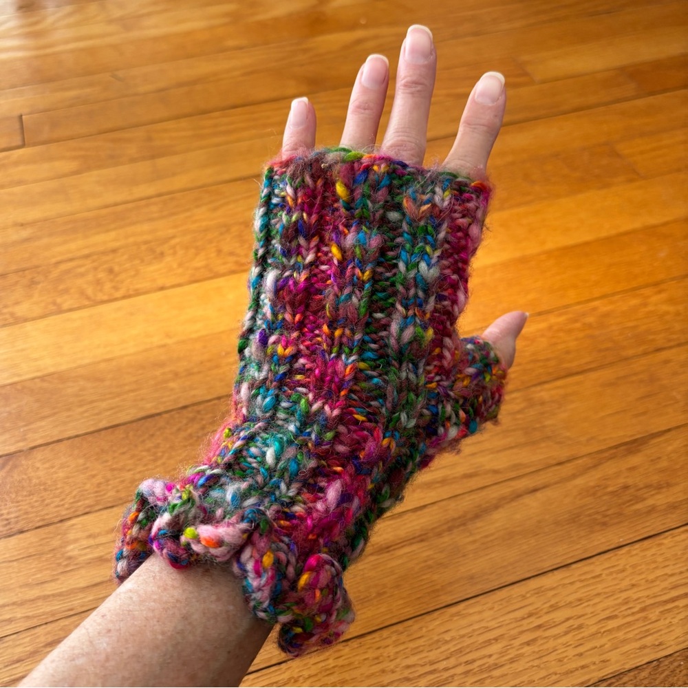 Multicolor Knit Fingerless Gloves